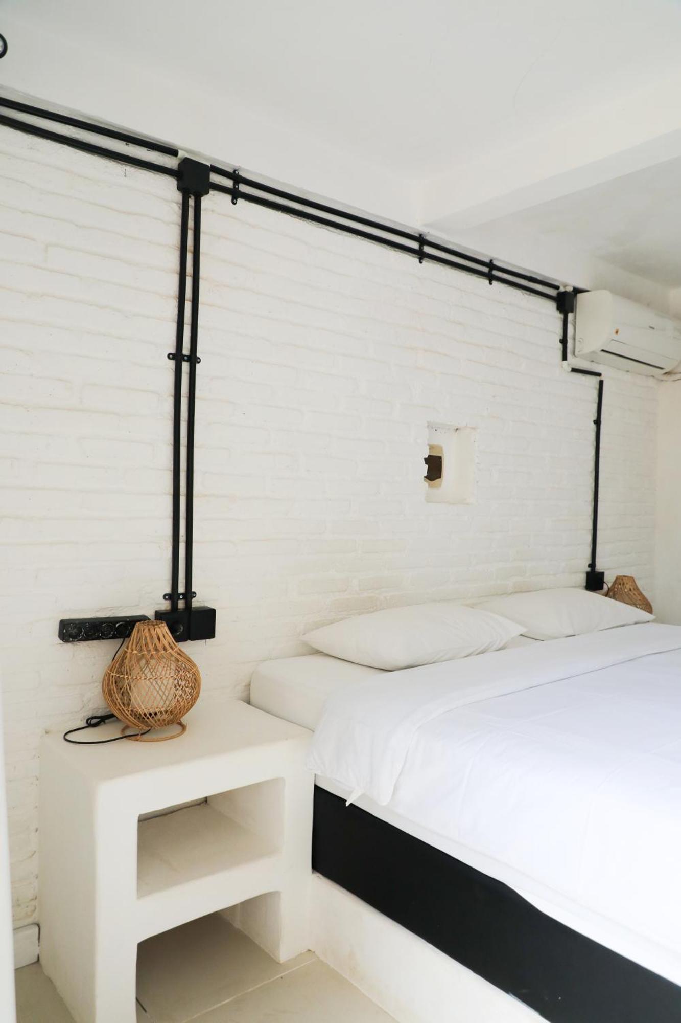 Bingin Bienvenue Guest House Uluwatu Exteriör bild